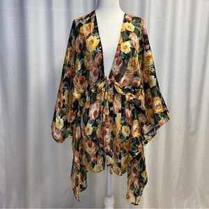 Umgee floral kimono Size S/M